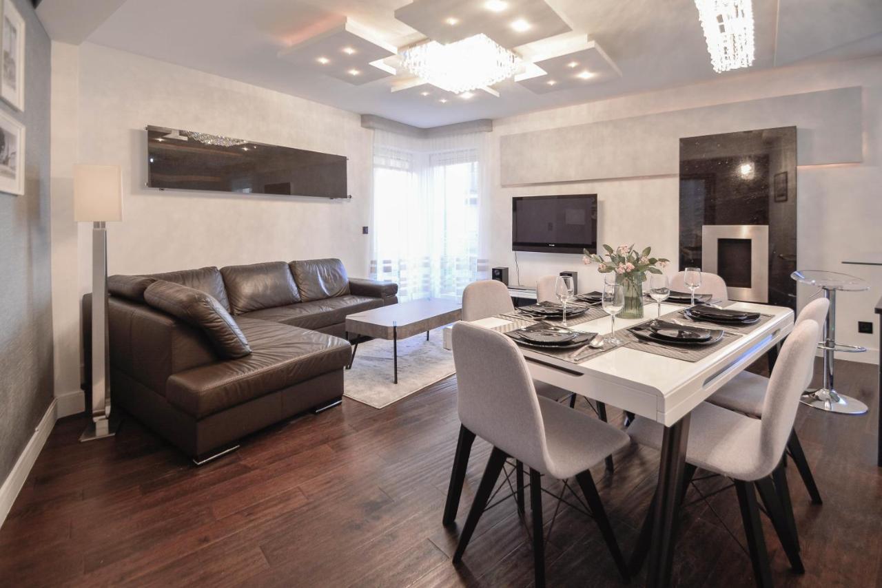 Apartamenty Bryza - Chelmonskiego - Parking - Centrum Swinoujscie Ngoại thất bức ảnh